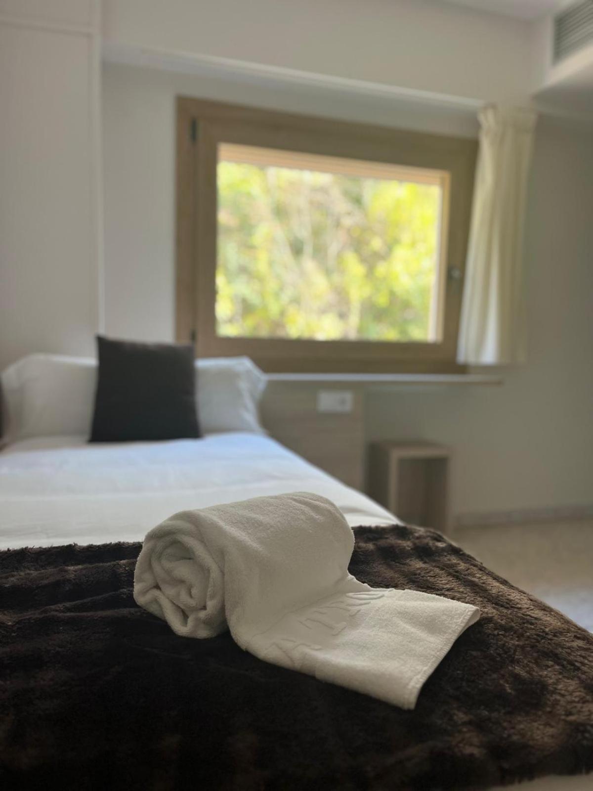 ריפול La Trobada Hotel Sport מראה חיצוני תמונה